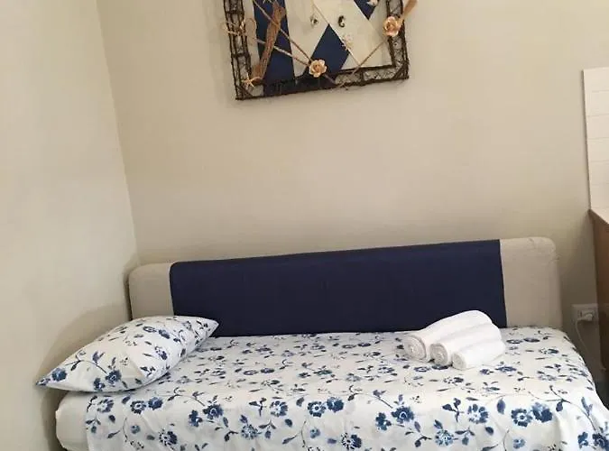 Alojamento de Acomodação e Pequeno-almoço Da Zio Toto Scilla